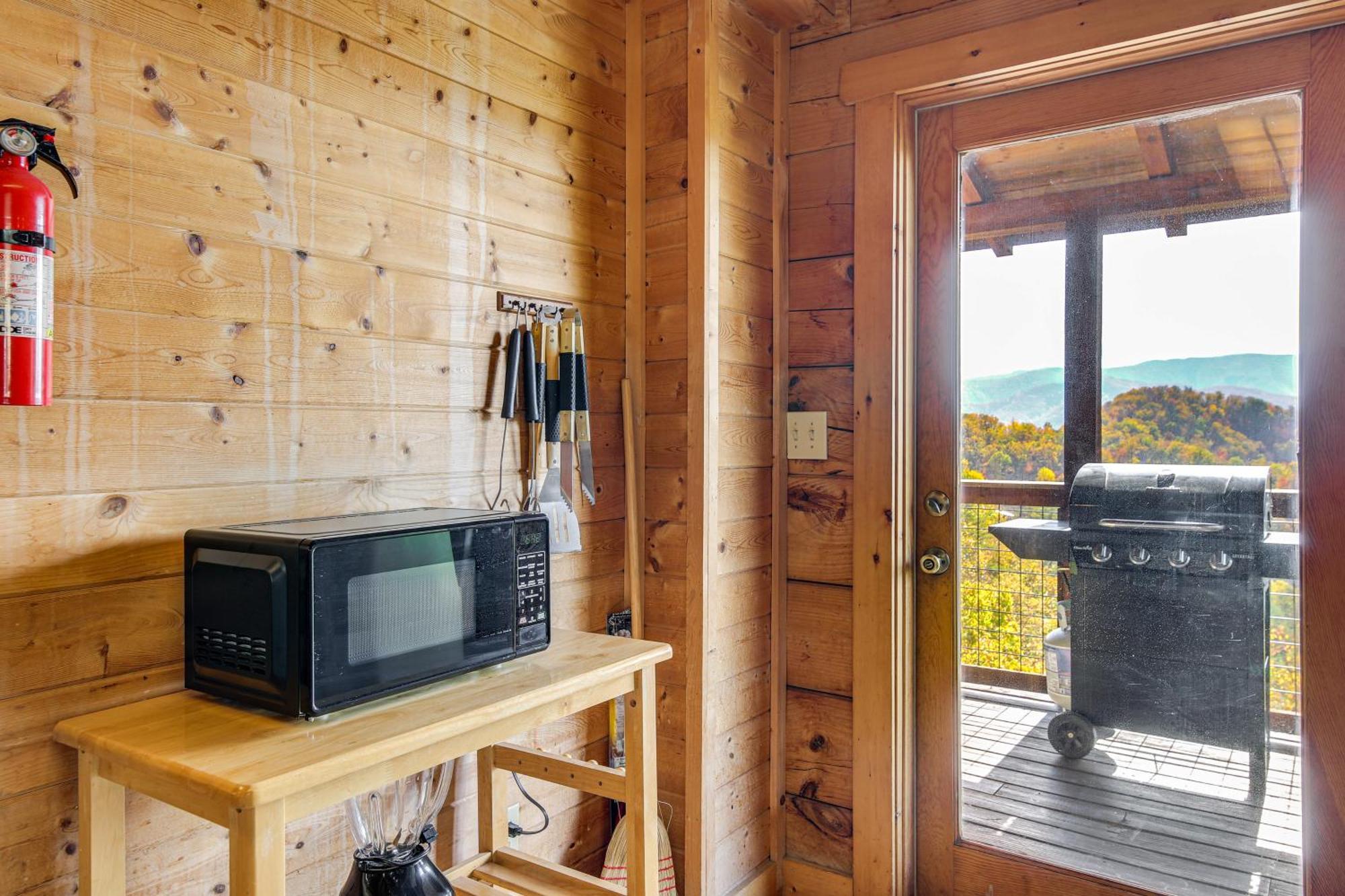 Mountain-View Deck Oasis Cabin Near Attractions Villa Sevierville Exterior photo